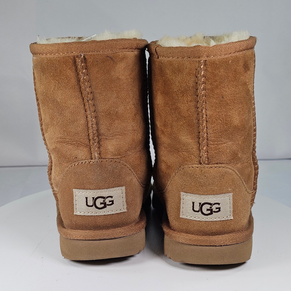 Kids UGG Boots Tan Suede Sheepskin Lined‎ Winter Warm Size 10 - Picture 4 of 7
